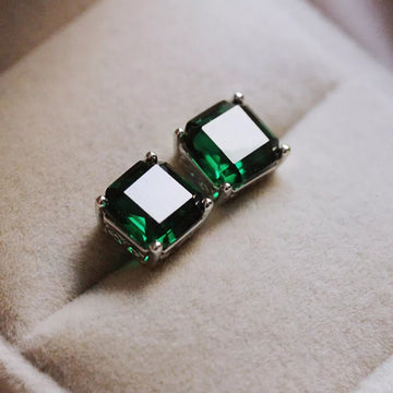 Square Zircon Ear stud