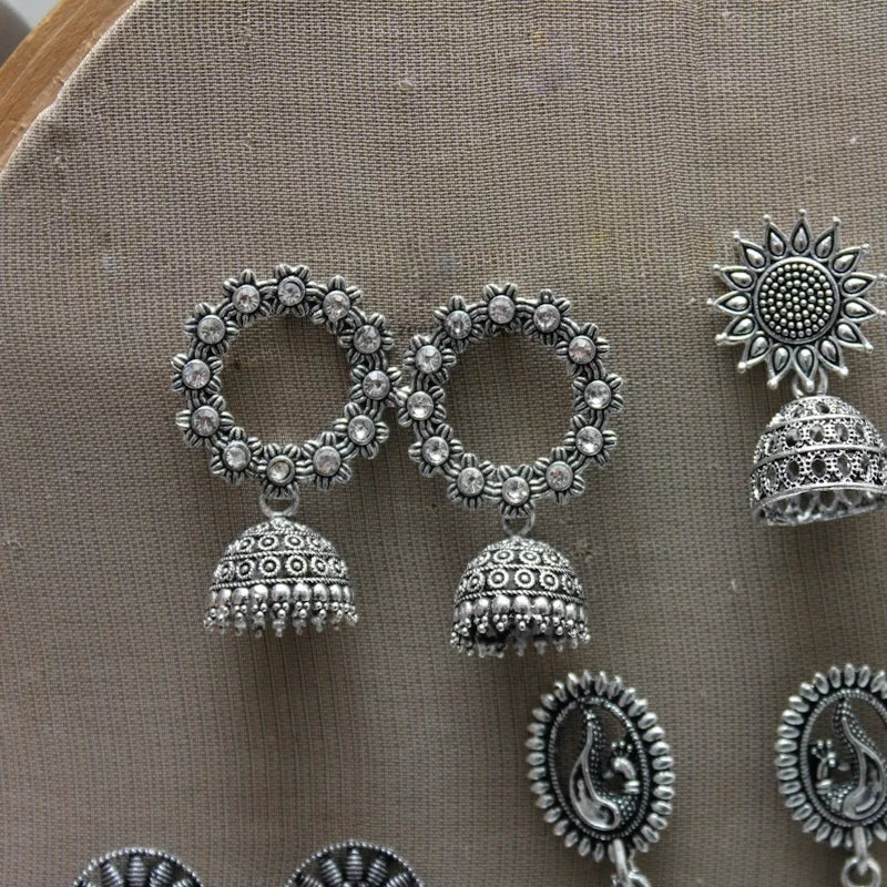 Small Jhumkies
