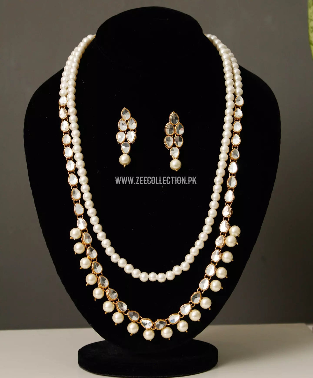 Pearl Malla Set