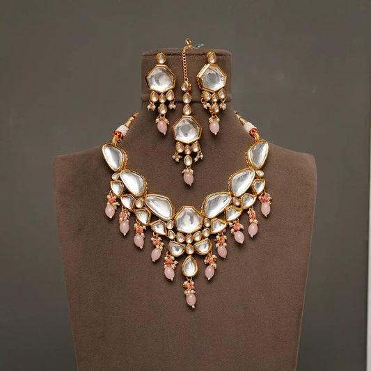 Areej Kundan Set