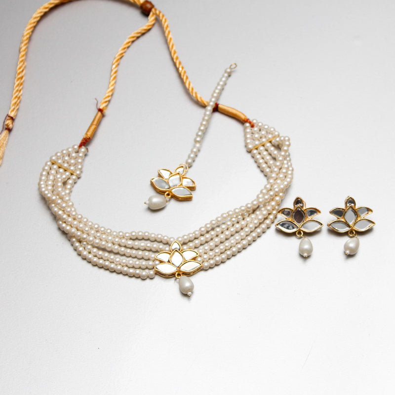 Flower chokar set