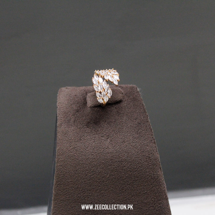 Leaf Zircon Ring