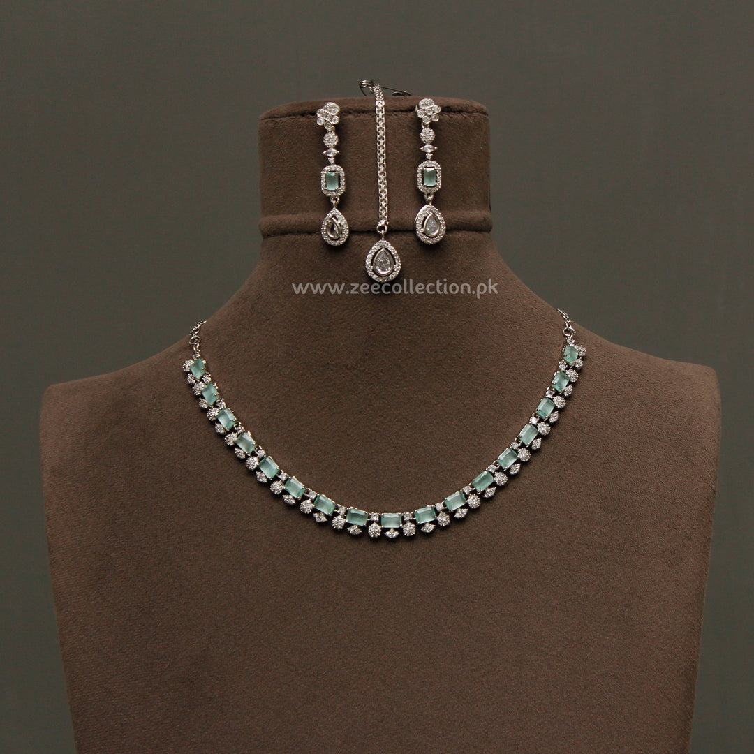 Sany Zircon Necklace