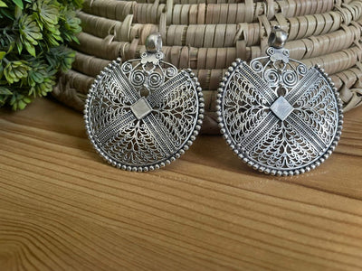 Oxidized polish Round Earrings