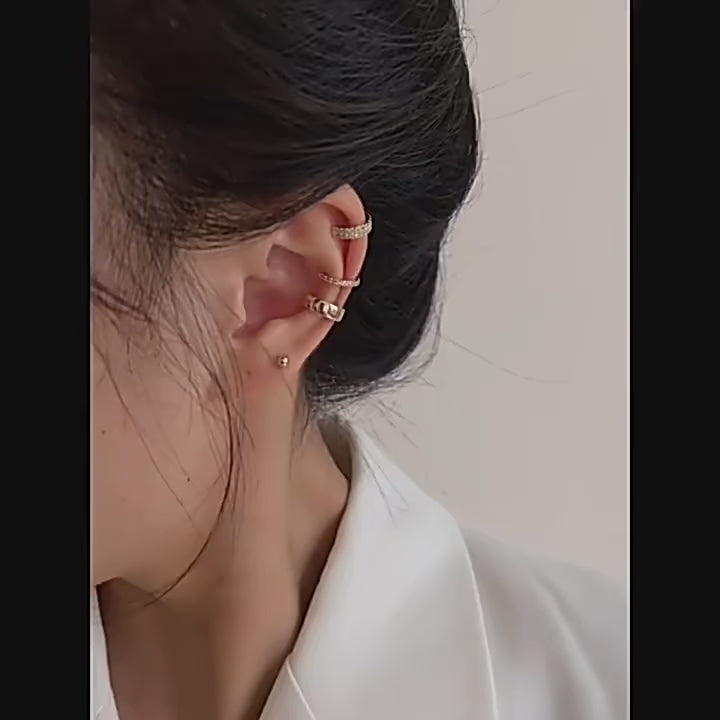 Delicate Zircon Earcuff
