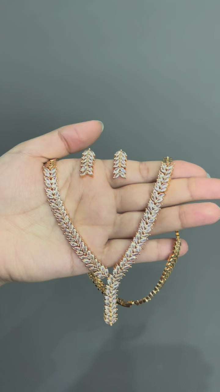 Diamante Necklace - 035