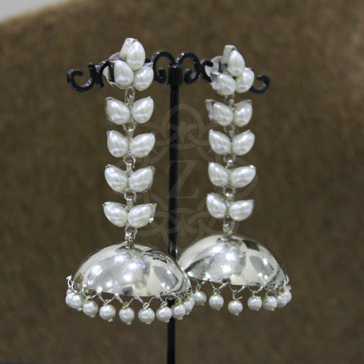 Kubra Leaf jhumka