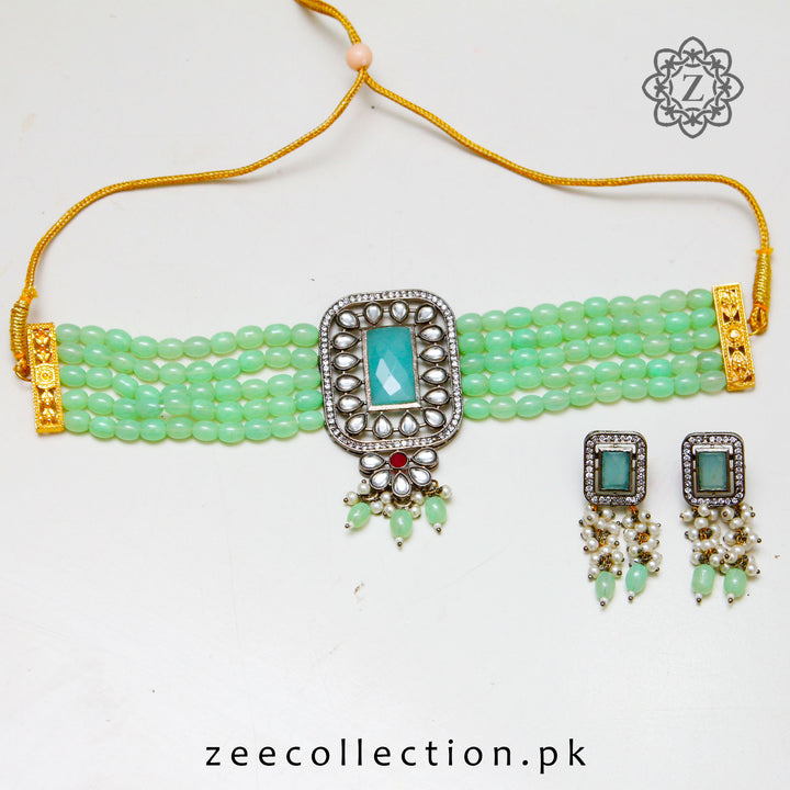 Momanah Choker Set - Silver Base