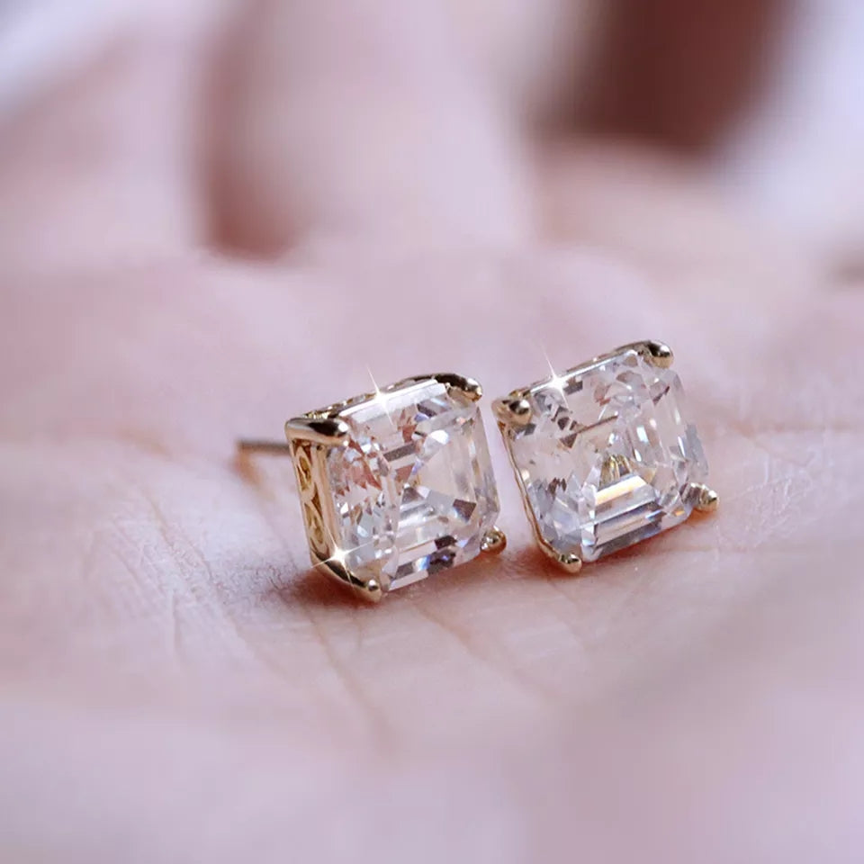Square Zircon Ear stud