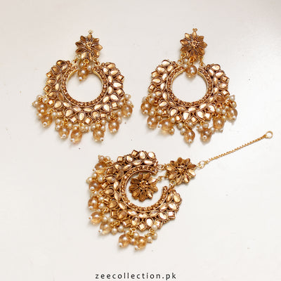Haleema Earrings With Tekka