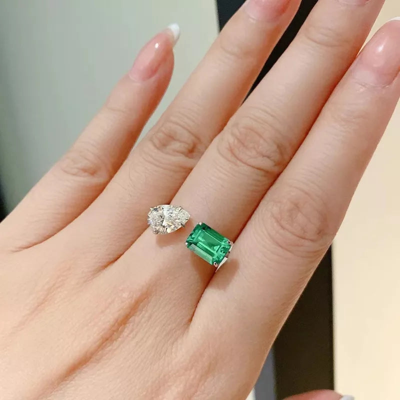 Emerald zircon Ring