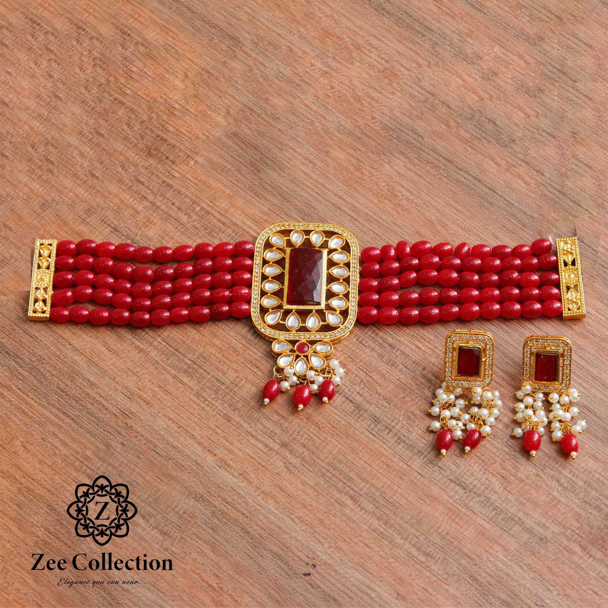 Momanah Choker Set