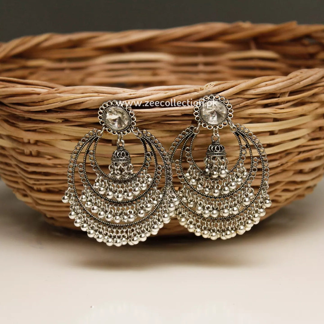 Huda Earring