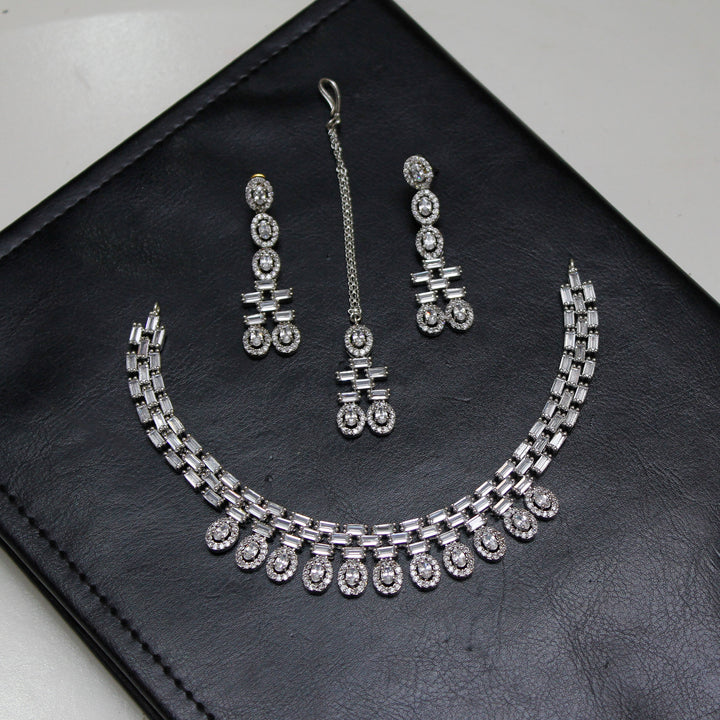 M3 Diamante Necklace