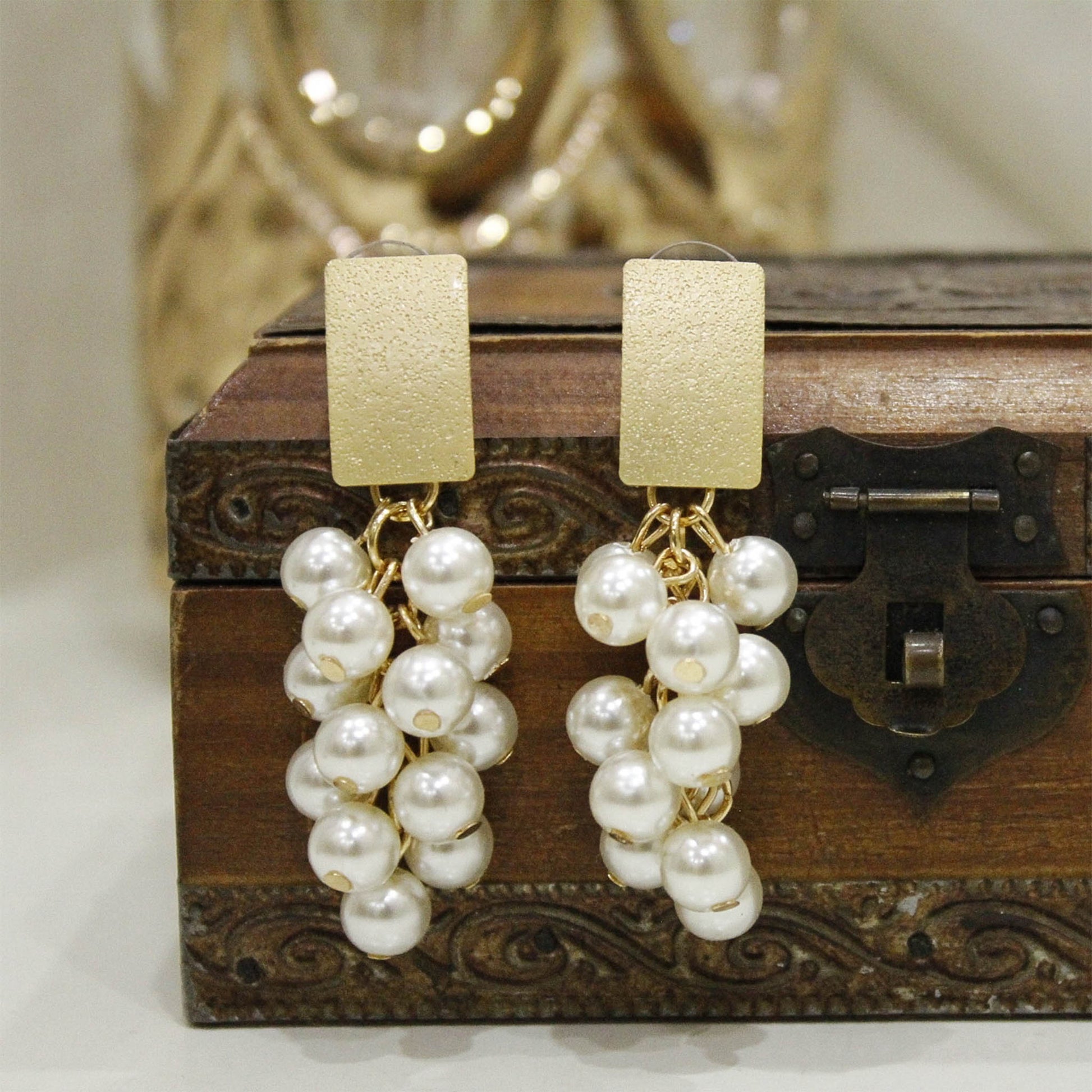Golden Grapes Earrings - Zee Collection pk